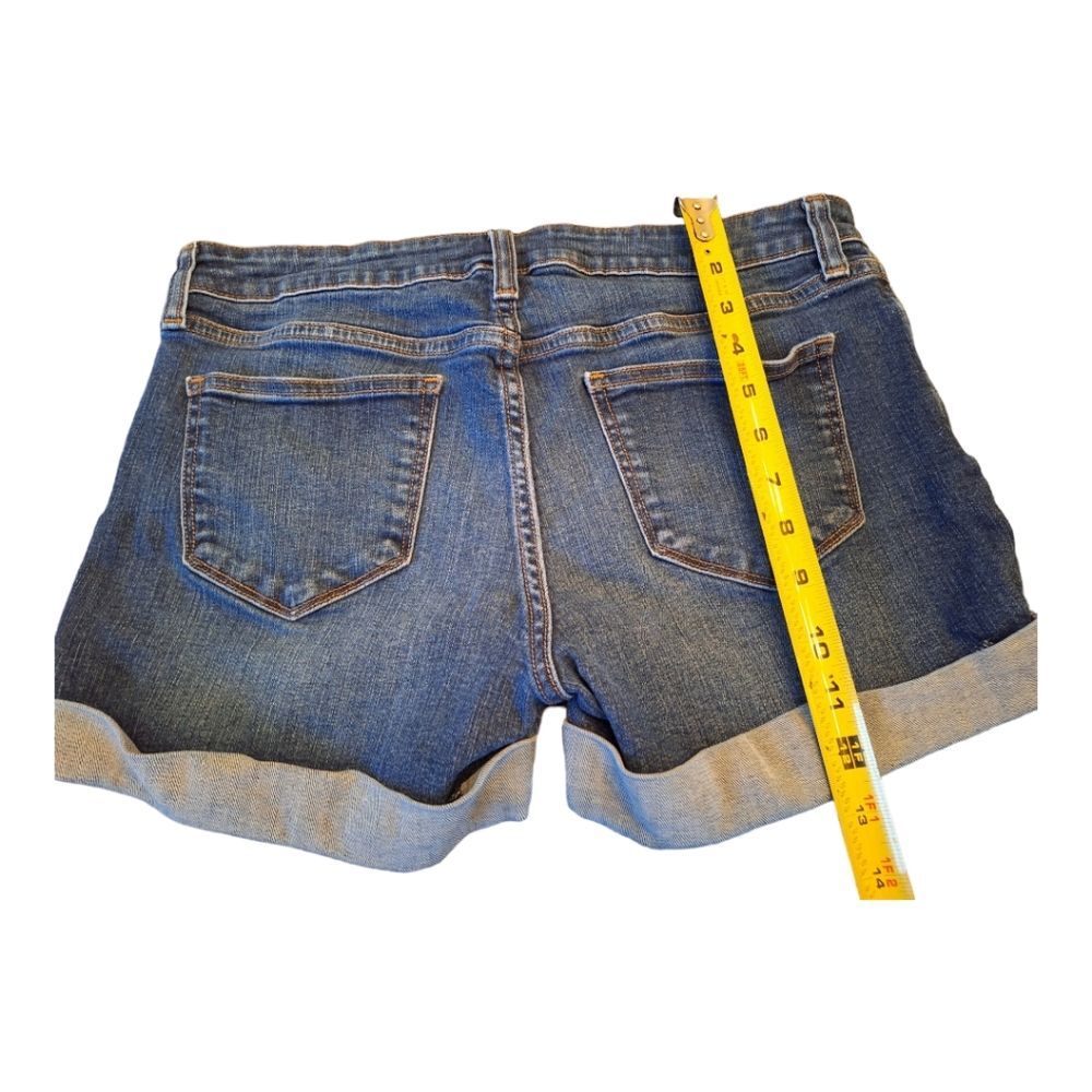 JCP Denim Shorts Stretch Low Rise Sewn Cuff 28 misses 6 with 3.5" inseam sz 28/6 - Picture 6 of 10
